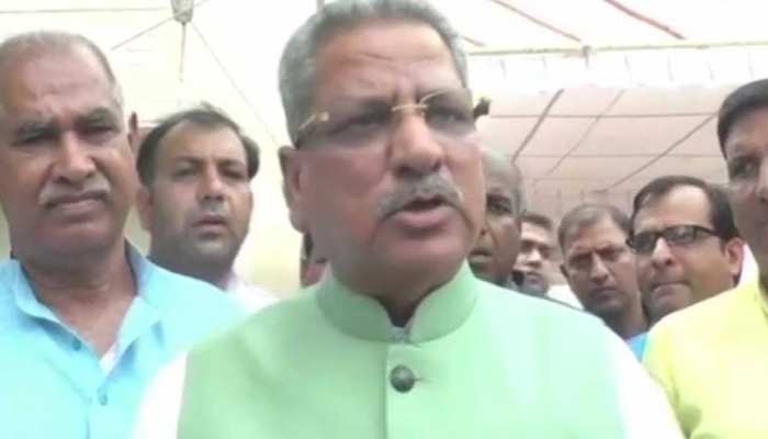 झारखंड चुनाव: हजारीबाग पहुंचे ओम माथुर, कहा- 'राज्य में BJP की बनेगी पूर्व बहुमत की सरकार' झारखंड चुनाव: हजारीबाग पहुंचे ओम माथुर, कहा- 'राज्य में BJP की बनेगी पूर्व बहुमत की सरकार'