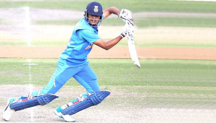 IPL Auction: 5 युवा बल्लेबाजों ने दी IPL 2020 में जोर की दस्तक, विराट पर लगेगी बड़ी बोली! IPL Auction: 5 युवा बल्लेबाजों ने दी IPL 2020 में जोर की दस्तक, विराट पर लगेगी बड़ी बोली!