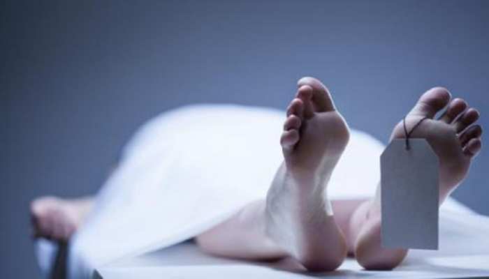 लखीसराय: घर में सो रही थी महिला, बेखौफ अपराधियों ने की निर्मम हत्या लखीसराय: घर में सो रही थी महिला, बेखौफ अपराधियों ने की निर्मम हत्या