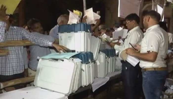 राजस्थान में पंचायत चुनाव के लिए बिहार से आएंगी EVM मशीनें, सुरक्षा के कड़े इंतजाम राजस्थान में पंचायत चुनाव के लिए बिहार से आएंगी EVM मशीनें, सुरक्षा के कड़े इंतजाम