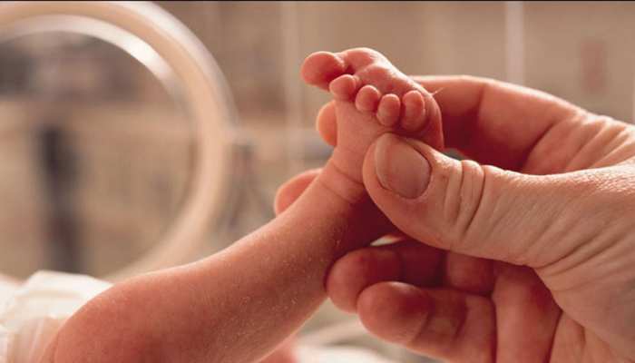 मुंगरे: अनाथ बच्ची को मिला परिवार, 1 साल पहले लावारिस अवस्था में मिली थी नवजात मुंगरे: अनाथ बच्ची को मिला परिवार, 1 साल पहले लावारिस अवस्था में मिली थी नवजात