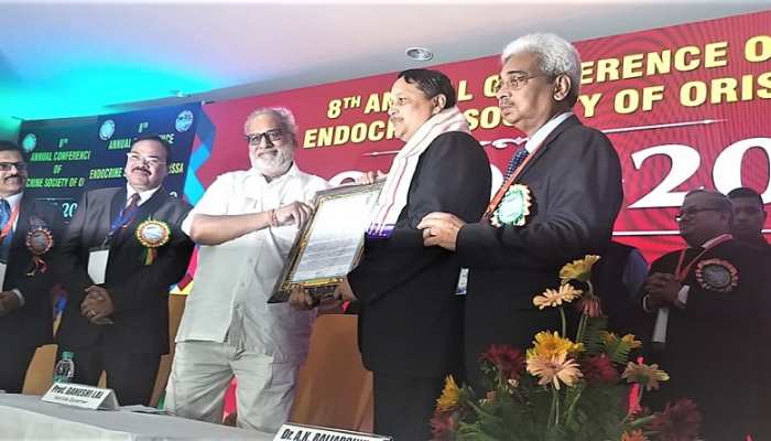ଏଲୋପାଥି ଚିକିତ୍ସା କ୍ଷେତ୍ରରେ ଅଧିକ ନୂତନ ପନ୍ଥା ବାହାର କରିବା ଆବଶ୍ୟକ: ରାଜ୍ୟପାଳ ଗଣେଶଲାଲ ଏଲୋପାଥି ଚିକିତ୍ସା କ୍ଷେତ୍ରରେ ଅଧିକ ନୂତନ ପନ୍ଥା ବାହାର କରିବା ଆବଶ୍ୟକ: ରାଜ୍ୟପାଳ ଗଣେଶଲାଲ