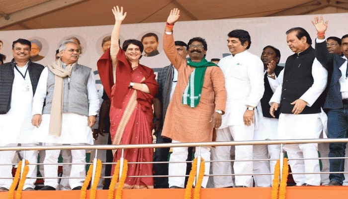 मात्र 3 फीसदी वोट के अंतर से BJP के हाथ से छिन गया झारखंड, 'बागी' ने कर दिया बंटाधार मात्र 3 फीसदी वोट के अंतर से BJP के हाथ से छिन गया झारखंड, 'बागी' ने कर दिया बंटाधार