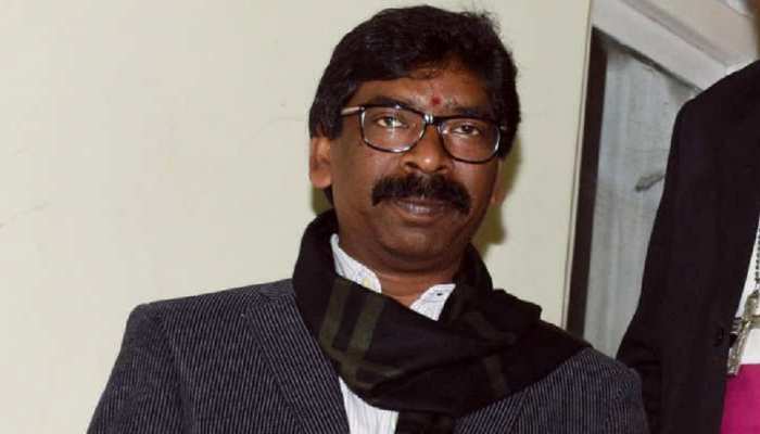 झारखंड: हेमंत सोरेन के मंत्रिमंडल को लेकर कवायद शुरू, JVM को भी मिल सकती है जगह झारखंड: हेमंत सोरेन के मंत्रिमंडल को लेकर कवायद शुरू, JVM को भी मिल सकती है जगह