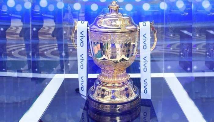 IPL 2020: इस सीजन में हो रहे हैं खास बदलाव, जानिए क्या होगा नया IPL 2020: इस सीजन में हो रहे हैं खास बदलाव, जानिए क्या होगा नया