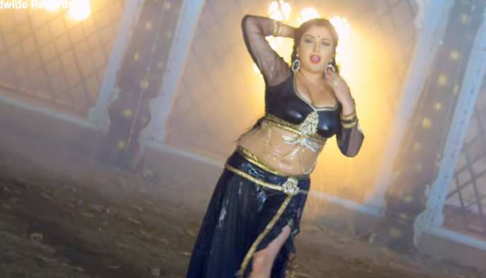 4 करोड़ से ज्यादा बार देखा जा चुका है आम्रपाली दुबे का यह भोजपुरी VIDEO 4 करोड़ से ज्यादा बार देखा जा चुका है आम्रपाली दुबे का यह भोजपुरी VIDEO