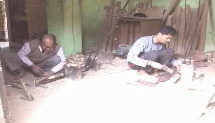 Budget 2020: वाराणसी के खिलौना उद्योग की सरकार से मांग, टैक्स में मिले छूट Budget 2020: वाराणसी के खिलौना उद्योग की सरकार से मांग, टैक्स में मिले छूट