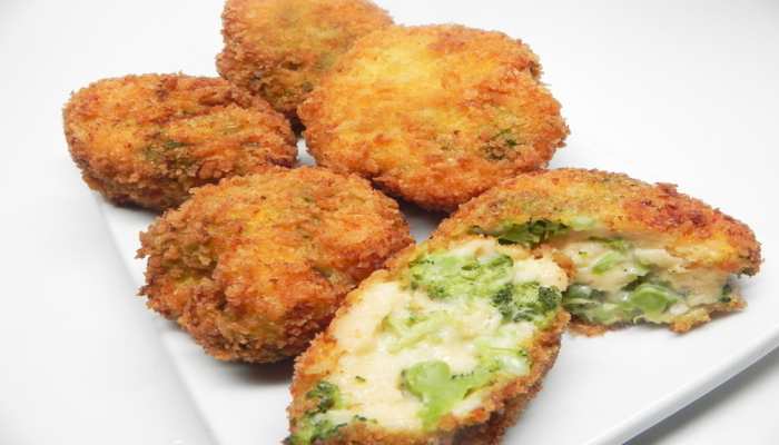 बच्चों को करें खुश, आज ही बनाएं Cheese के लबाबदार ब्रॉकॉली बॉल्स, यहां पढ़े पूरी Recipe बच्चों को करें खुश, आज ही बनाएं Cheese के लबाबदार ब्रॉकॉली बॉल्स, यहां पढ़े पूरी Recipe