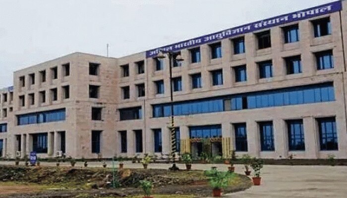 Bhopal AIIMS Scam की जांच करेगी दिल्ली CBI की टीम, भर्तियों में गड़बड़ी का है आरोप Bhopal AIIMS Scam की जांच करेगी दिल्ली CBI की टीम, भर्तियों में गड़बड़ी का है आरोप