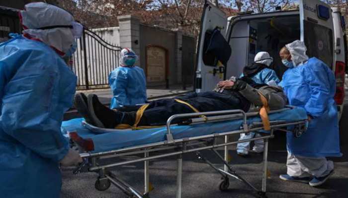 चीन में कोरोना वायरस से मरने वालों की संख्या बढ़ी, दूसरे देशों में भी पनप रही महामारी चीन में कोरोना वायरस से मरने वालों की संख्या बढ़ी, दूसरे देशों में भी पनप रही महामारी