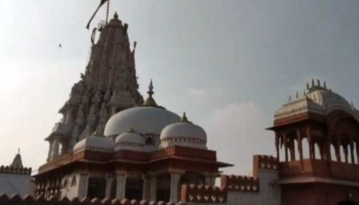 ताना मिलने के बाद इस सेठ ने पानी की जगह 40,000 किलो घी करवाया मंदिर निर्माण ताना मिलने के बाद इस सेठ ने पानी की जगह 40,000 किलो घी करवाया मंदिर निर्माण