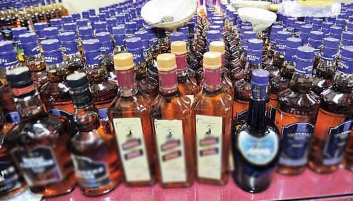 छपरा: होली के रंग में भंग डालने के मूड में शराब तस्कर, नेटवर्क ध्वस्त करने की तैयारी में पुलिस छपरा: होली के रंग में भंग डालने के मूड में शराब तस्कर, नेटवर्क ध्वस्त करने की तैयारी में पुलिस