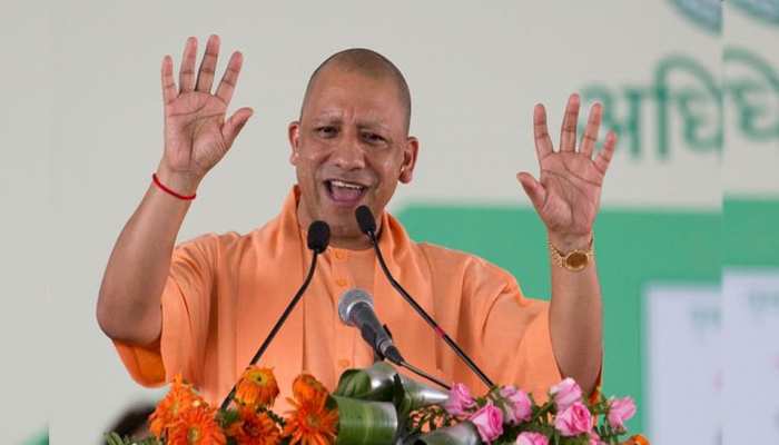 शामली में बोले CM योगी, 'कैराना से अब व्यापारी नहीं, अपराधी पलायन करते हैं' शामली में बोले CM योगी, 'कैराना से अब व्यापारी नहीं, अपराधी पलायन करते हैं'