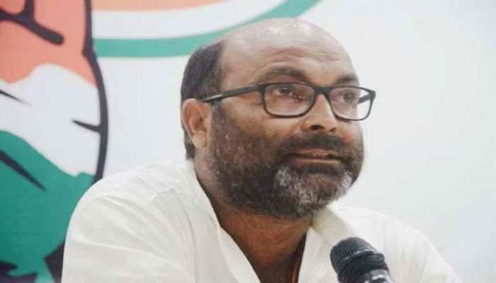 लखनऊ: उपद्रवियों के पोस्टर पर पॉलिटिक्स, कांग्रेस ने बताया गैर कानूनी और मानवाधिकार का उल्लंघन लखनऊ: उपद्रवियों के पोस्टर पर पॉलिटिक्स, कांग्रेस ने बताया गैर कानूनी और मानवाधिकार का उल्लंघन