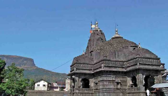महाराष्ट्र: कोरोना के कहर में इन भगवान के दरबारों में भी NO ENTRY महाराष्ट्र: कोरोना के कहर में इन भगवान के दरबारों में भी NO ENTRY