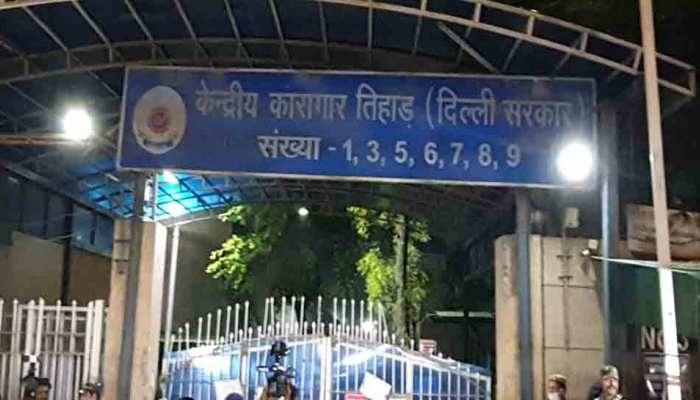 #NirbhayaNyayDivas: तिहाड़ में कुछ कैदियों ने की माहौल खराब करने की कोशिश #NirbhayaNyayDivas: तिहाड़ में कुछ कैदियों ने की माहौल खराब करने की कोशिश