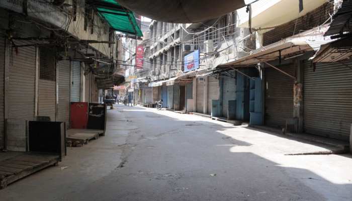 दिल्ली के बाद पुडुचेरी में भी लगाया गया कर्फ्यू, लद्दाख में लॉकडाउन की घोषणा