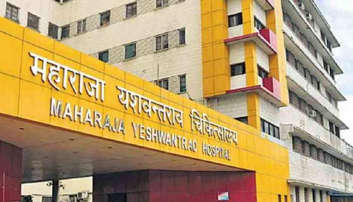 इंदौर में 300% की रफ्तार से बढ़ रहा COVID-19 का संक्रमण, मध्य प्रदेश में अब तक कुल 26 केस इंदौर में 300% की रफ्तार से बढ़ रहा COVID-19 का संक्रमण, मध्य प्रदेश में अब तक कुल 26 केस