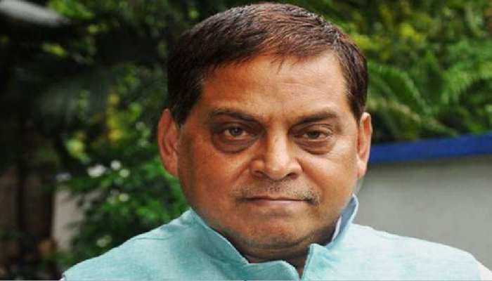 JDU मंत्री ने जारी किया हेल्पलाइन नंबर, कहा- हर दिन 600 कॉल ले कर यथासंभव मदद करूंगा JDU मंत्री ने जारी किया हेल्पलाइन नंबर, कहा- हर दिन 600 कॉल ले कर यथासंभव मदद करूंगा