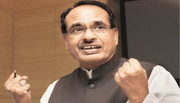 संकट में फंसे मजदूरों और बच्चों को उबारने के लिए शिवराज मामा ने बनाया ऐसा प्लान संकट में फंसे मजदूरों और बच्चों को उबारने के लिए शिवराज मामा ने बनाया ऐसा प्लान