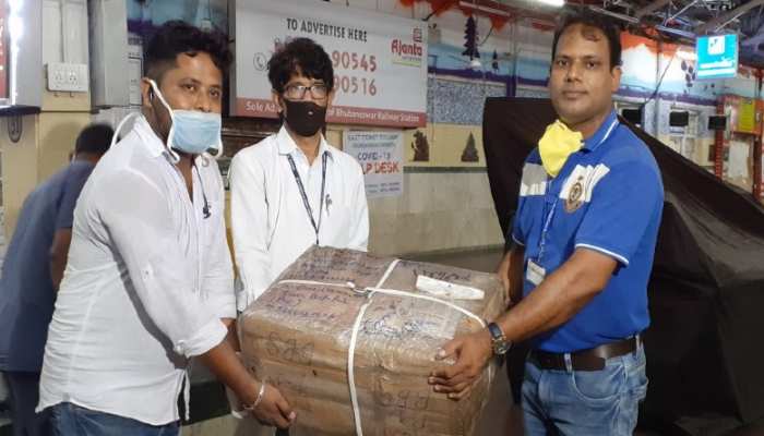 ଅଟିଜମ୍ ଶିଶୁ ପାଇଁ ଓଡ଼ିଶାକୁ ସ୍ୱତନ୍ତ୍ର ଟ୍ରେନରେ ଆସିଲା ଓଟ କ୍ଷୀର ଅଟିଜମ୍ ଶିଶୁ ପାଇଁ ଓଡ଼ିଶାକୁ ସ୍ୱତନ୍ତ୍ର ଟ୍ରେନରେ ଆସିଲା ଓଟ କ୍ଷୀର