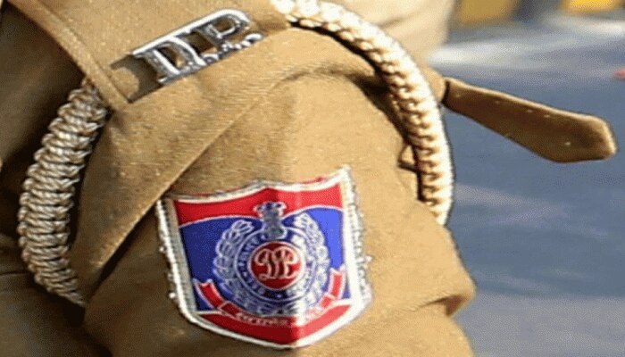 ड्यूटी से बचने के लिए तीन पुलिसकर्मियों ने बनाया ऐसा बहाना, हुए सस्पेंड ड्यूटी से बचने के लिए तीन पुलिसकर्मियों ने बनाया ऐसा बहाना, हुए सस्पेंड