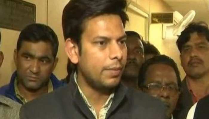 डॉक्टर सुसाइड केस: AAP विधायक प्रकाश जरवाल के खिलाफ गैर जमानती वारंट जारी डॉक्टर सुसाइड केस: AAP विधायक प्रकाश जरवाल के खिलाफ गैर जमानती वारंट जारी