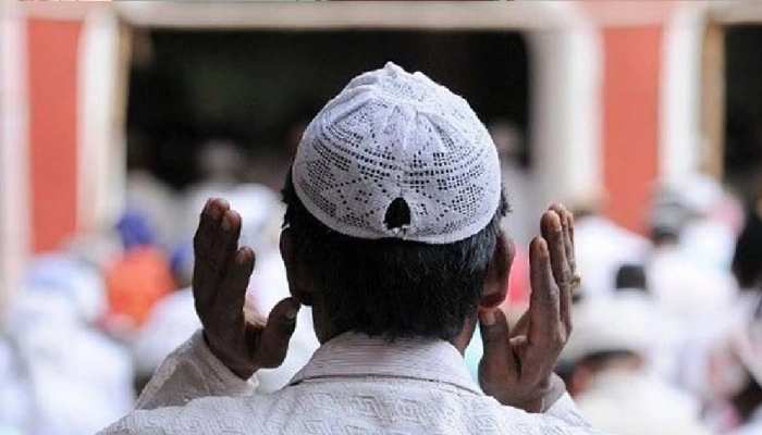झुंझुनूं: ईदगाह में नहीं होगी इस बार ईद की नमाज, कर्बला कमेटी ने कही ये बात झुंझुनूं: ईदगाह में नहीं होगी इस बार ईद की नमाज, कर्बला कमेटी ने कही ये बात