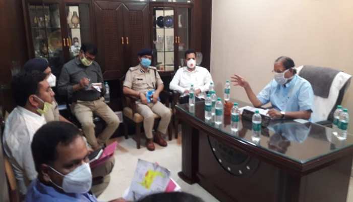 बैठक में बोले स्वायत्त शासन मंत्री, कोरोना संक्रमण रोकने के प्रयासों में नहीं रहे कमी बैठक में बोले स्वायत्त शासन मंत्री, कोरोना संक्रमण रोकने के प्रयासों में नहीं रहे कमी