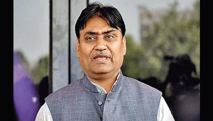 बालिका शिक्षा को बढ़ावा देने के लिए शिक्षा मंत्री ने दिए 42.78 करोड़ रुपये बालिका शिक्षा को बढ़ावा देने के लिए शिक्षा मंत्री ने दिए 42.78 करोड़ रुपये