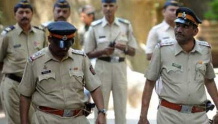 झुंझूनू: नगर पालिका चेयरमैन-ईओ पर FIR दर्ज, मृतक व्यक्ति को दे दिया था पट्टा झुंझूनू: नगर पालिका चेयरमैन-ईओ पर FIR दर्ज, मृतक व्यक्ति को दे दिया था पट्टा