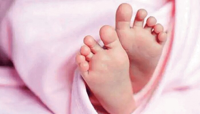 डूंगरपुर: 6 महीने की मासूम ने दी कोरोना को मात, मां की आंखों में छलके आंसू डूंगरपुर: 6 महीने की मासूम ने दी कोरोना को मात, मां की आंखों में छलके आंसू