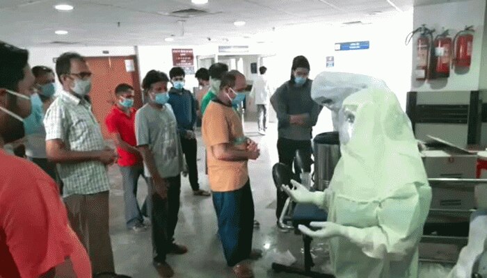 Covid-19: ESI मॉडल हॉस्पिटल में भर्ती सभी मरीज हुए नेगेटिव, खुशी-खुशी की घर वापसी Covid-19: ESI मॉडल हॉस्पिटल में भर्ती सभी मरीज हुए नेगेटिव, खुशी-खुशी की घर वापसी