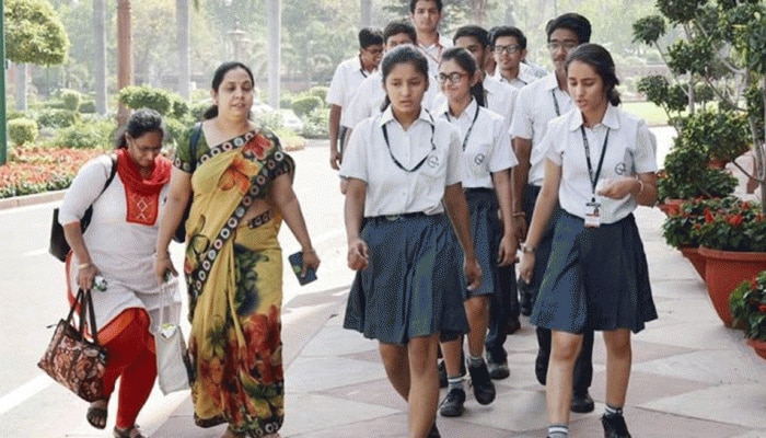 बिहार शिक्षा विभाग का अधिकारियों को आदेश- स्कूल खोलने को लेकर 6 जून तक दें रिपोर्ट बिहार शिक्षा विभाग का अधिकारियों को आदेश- स्कूल खोलने को लेकर 6 जून तक दें रिपोर्ट
