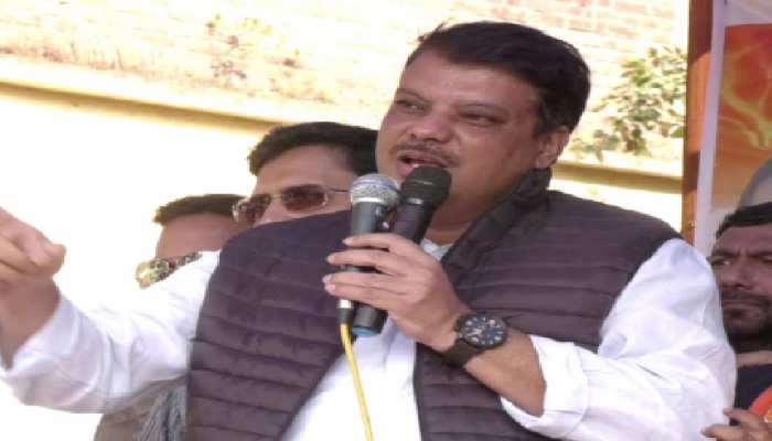 धार: पूर्व कांग्रेस मंत्री उमंग सिंघार के खिलाफ FIR दर्ज होने पर गरमाई सियासत