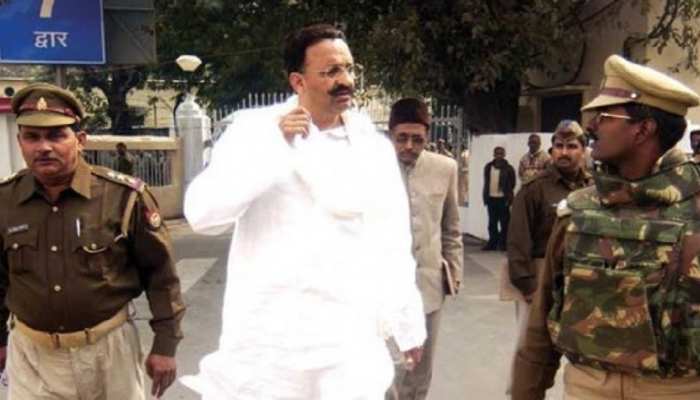 मुख्तार अंसारी के अवैध वसूली गैंग पर पुलिस का शिकंजा, 11 शातिरों के सिर इनाम घोषित मुख्तार अंसारी के अवैध वसूली गैंग पर पुलिस का शिकंजा, 11 शातिरों के सिर इनाम घोषित