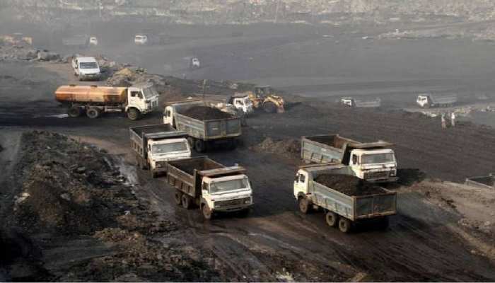 कोल आवंटन को लेकर गरमाई झारखंड की सियासत, BJP बोली- कॉमर्शियल माइनिंग राष्ट्रहित में कोल आवंटन को लेकर गरमाई झारखंड की सियासत, BJP बोली- कॉमर्शियल माइनिंग राष्ट्रहित में