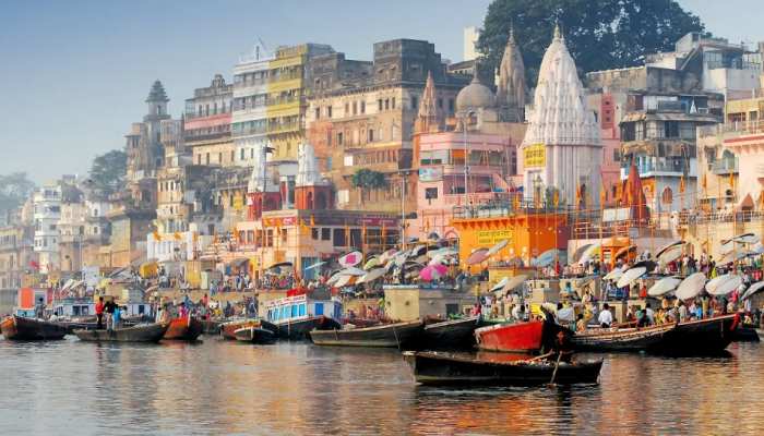 वाराणसी: अब गंगा में डीजल की बजाए CNG से चलेंगी नावें, प्रदूषण पर लगेगी लगाम वाराणसी: अब गंगा में डीजल की बजाए CNG से चलेंगी नावें, प्रदूषण पर लगेगी लगाम