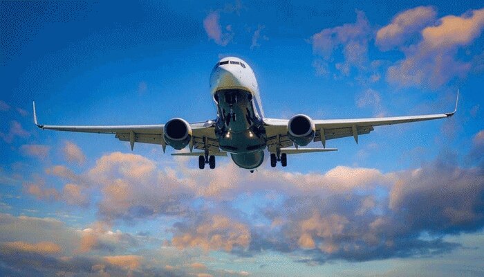 Ban on international commercial passenger flights to and from India  extended till July 31 | कोरोना का कहर: भारत में 31 जुलाई तक बढ़ा  अंतरराष्ट्रीय उड़ानों पर लगा प्रतिबंध | Hindi News, देश