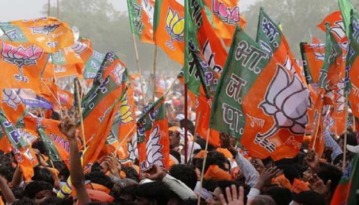 झारखंड में कानून-व्यवस्था चौपट, सरकार कोरोना का बहाना बनाकर बचने का कर रही प्रयास: BJP झारखंड में कानून-व्यवस्था चौपट, सरकार कोरोना का बहाना बनाकर बचने का कर रही प्रयास: BJP