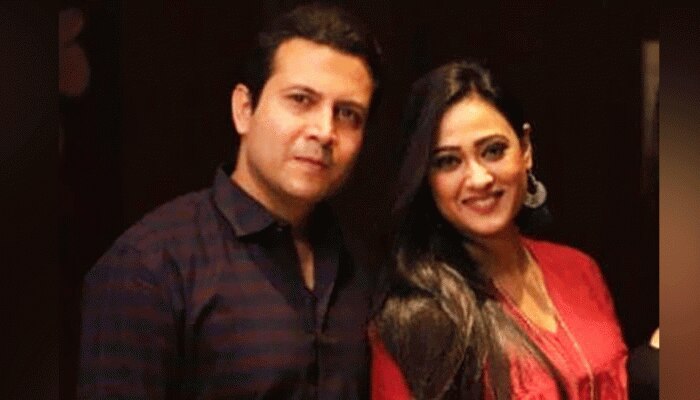 बेटे को याद कर अभिनव कोहली ने फिर साधा श्वेता तिवारी पर निशाना बेटे को याद कर अभिनव कोहली ने फिर साधा श्वेता तिवारी पर निशाना