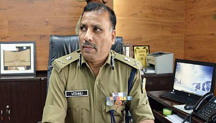 झारखंड: 27 पुलिसकर्मी आए कोरोना की जद में, DGP बोले- काम पर नहीं होगा इसका असर झारखंड: 27 पुलिसकर्मी आए कोरोना की जद में, DGP बोले- काम पर नहीं होगा इसका असर
