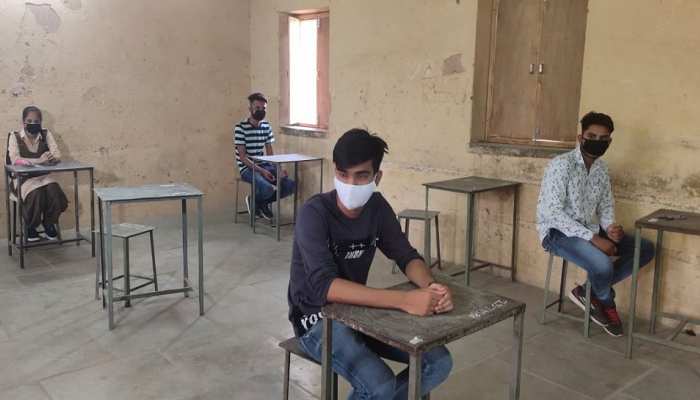राजस्थान में परीक्षाओं का आयोजन संभव नहीं, उच्च शिक्षा विभाग ने इन बिंदुओं का किया जिक्र राजस्थान में परीक्षाओं का आयोजन संभव नहीं, उच्च शिक्षा विभाग ने इन बिंदुओं का किया जिक्र