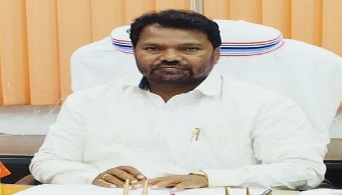 झारखंड: पाक-बांग्लादेश का राष्ट्रगान पढ़ाने वालों पर होगी कार्रवाई, मंत्री ने दिए जांच के आदेश झारखंड: पाक-बांग्लादेश का राष्ट्रगान पढ़ाने वालों पर होगी कार्रवाई, मंत्री ने दिए जांच के आदेश