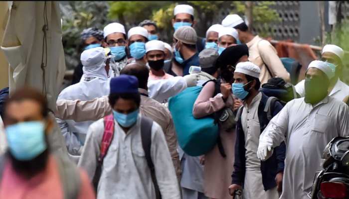 झारखंड हाईकोर्ट ने तबलीगी जमात के 17 विदेशियों को दी बड़ी राहत, मिली जमानत झारखंड हाईकोर्ट ने तबलीगी जमात के 17 विदेशियों को दी बड़ी राहत, मिली जमानत