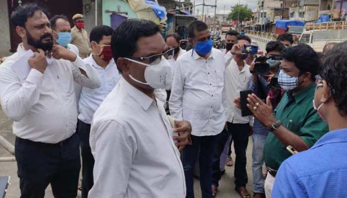 କଣ୍ଟେନମେଣ୍ଟ ଜୋନ ସମୟ ସୀମା ବଢିବା ନେଇ ଦ୍ଵନ୍ଦ୍ୱ, ସମସ୍ୟାରେ ଜିଲ୍ଲାବାସୀ କଣ୍ଟେନମେଣ୍ଟ ଜୋନ ସମୟ ସୀମା ବଢିବା ନେଇ ଦ୍ଵନ୍ଦ୍ୱ, ସମସ୍ୟାରେ ଜିଲ୍ଲାବାସୀ