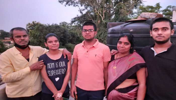 JAC 12th Result: 91.2 फीसदी नंबर के साथ अमित बने स्टेट टॉपर, UPSC में सफल होना है लक्ष्य JAC 12th Result: 91.2 फीसदी नंबर के साथ अमित बने स्टेट टॉपर, UPSC में सफल होना है लक्ष्य