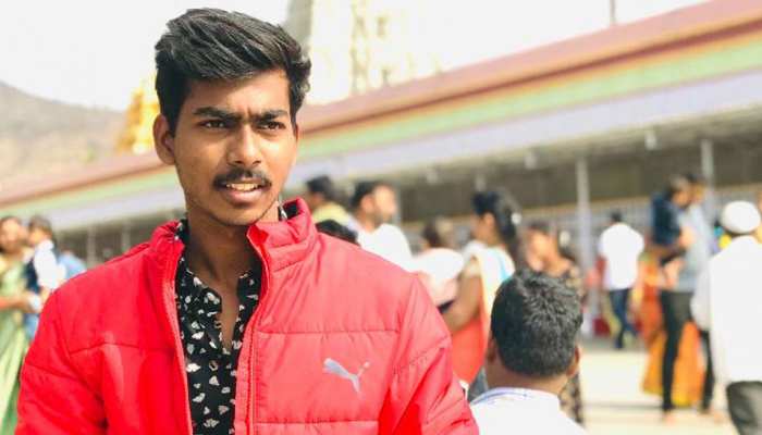 मैकेनिकल इंजीनियरिंग से हुई शुरुआत, अब ब्लॉगर बनकर छाए Rohit Tayade मैकेनिकल इंजीनियरिंग से हुई शुरुआत, अब ब्लॉगर बनकर छाए Rohit Tayade
