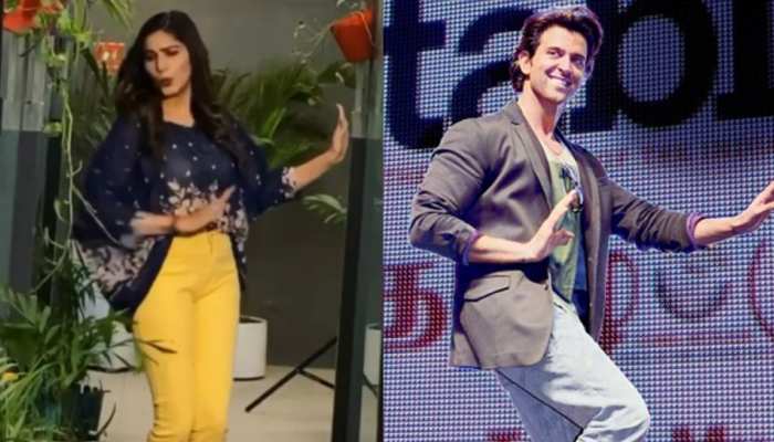 ऋतिक रोशन को डांस में जोरदार टक्कर दे रही हैं Sapna Choudhary, वायरल हुआ ये वीडियो ऋतिक रोशन को डांस में जोरदार टक्कर दे रही हैं Sapna Choudhary, वायरल हुआ ये वीडियो