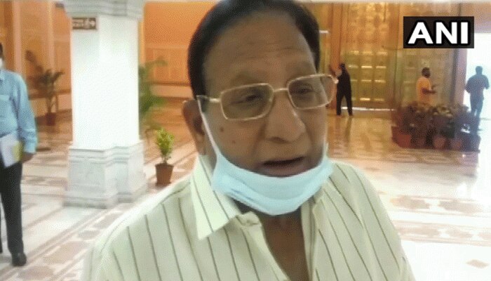 गहलोत सरकार के मंत्री धारीवाल ने रखा विश्वास मत, महाराणा प्रताप से की CM की तुलना गहलोत सरकार के मंत्री धारीवाल ने रखा विश्वास मत, महाराणा प्रताप से की CM की तुलना